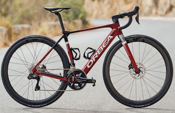 Vélo électrique de route et de gravier en carbone ultra léger mis à jour