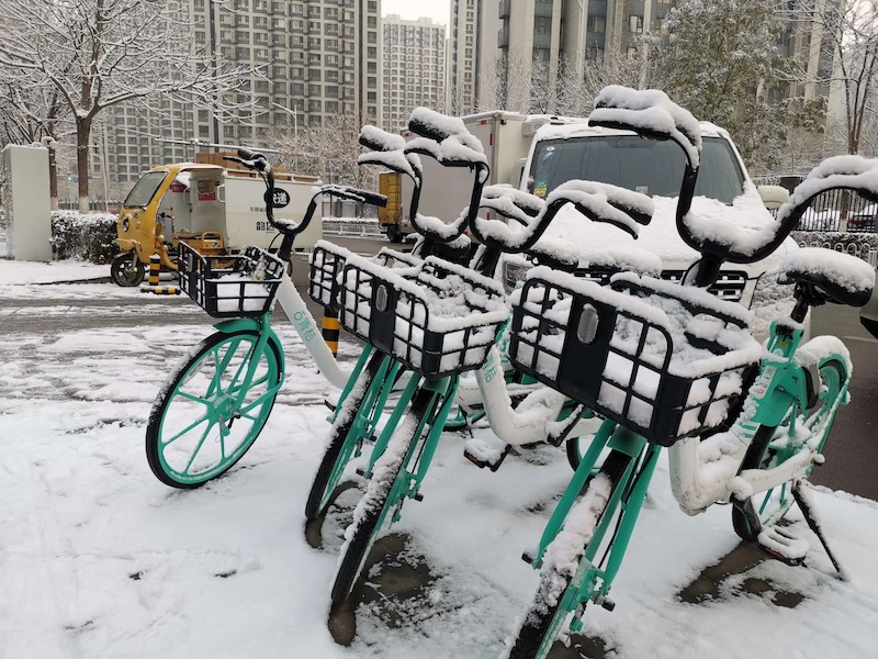 Le temps devient froid et les vélos publics entrent en 